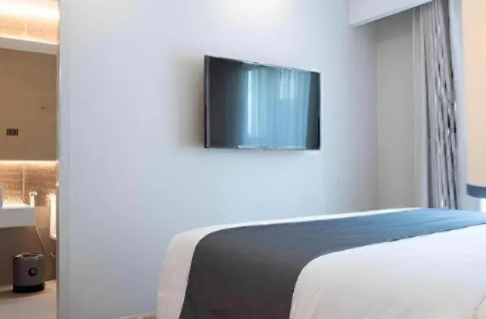Iconic 4* Bangkok